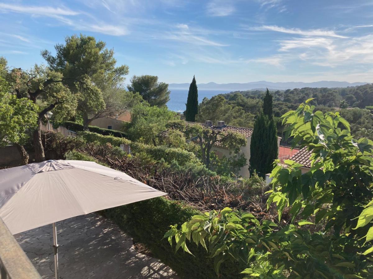 10 à 12 pers FAMILLE Amateurs randonnée Boulouris Panorama Saint Raphael Tennis Piscine partagé Exterior foto